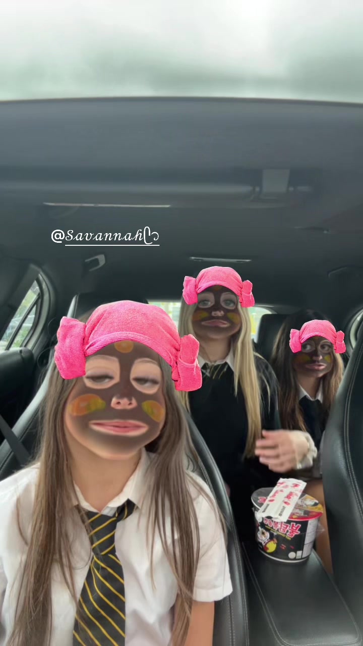 @𝒶𝓁𝒶𝓃𝓃𝒶𝓈 𝓅𝓇𝒾𝓋𝓋