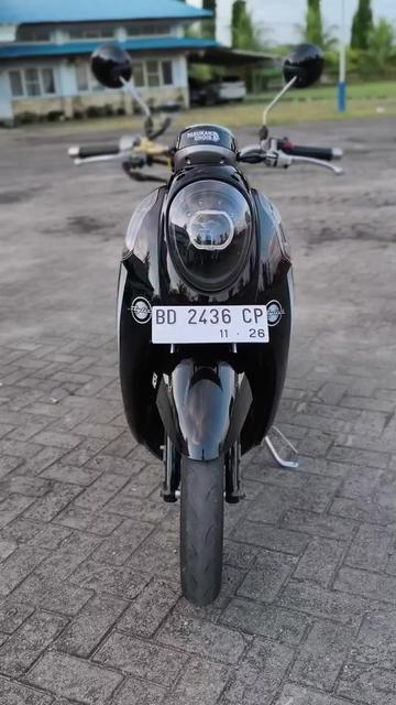 @Muezza.