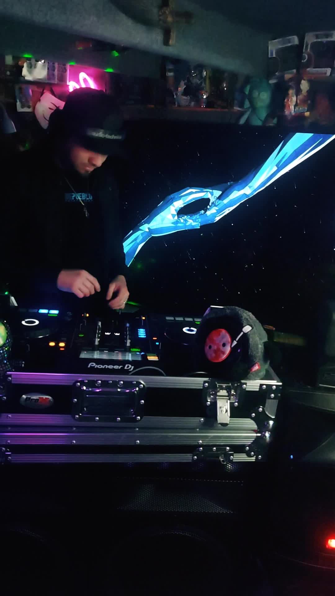 @Daf-t3r DJ