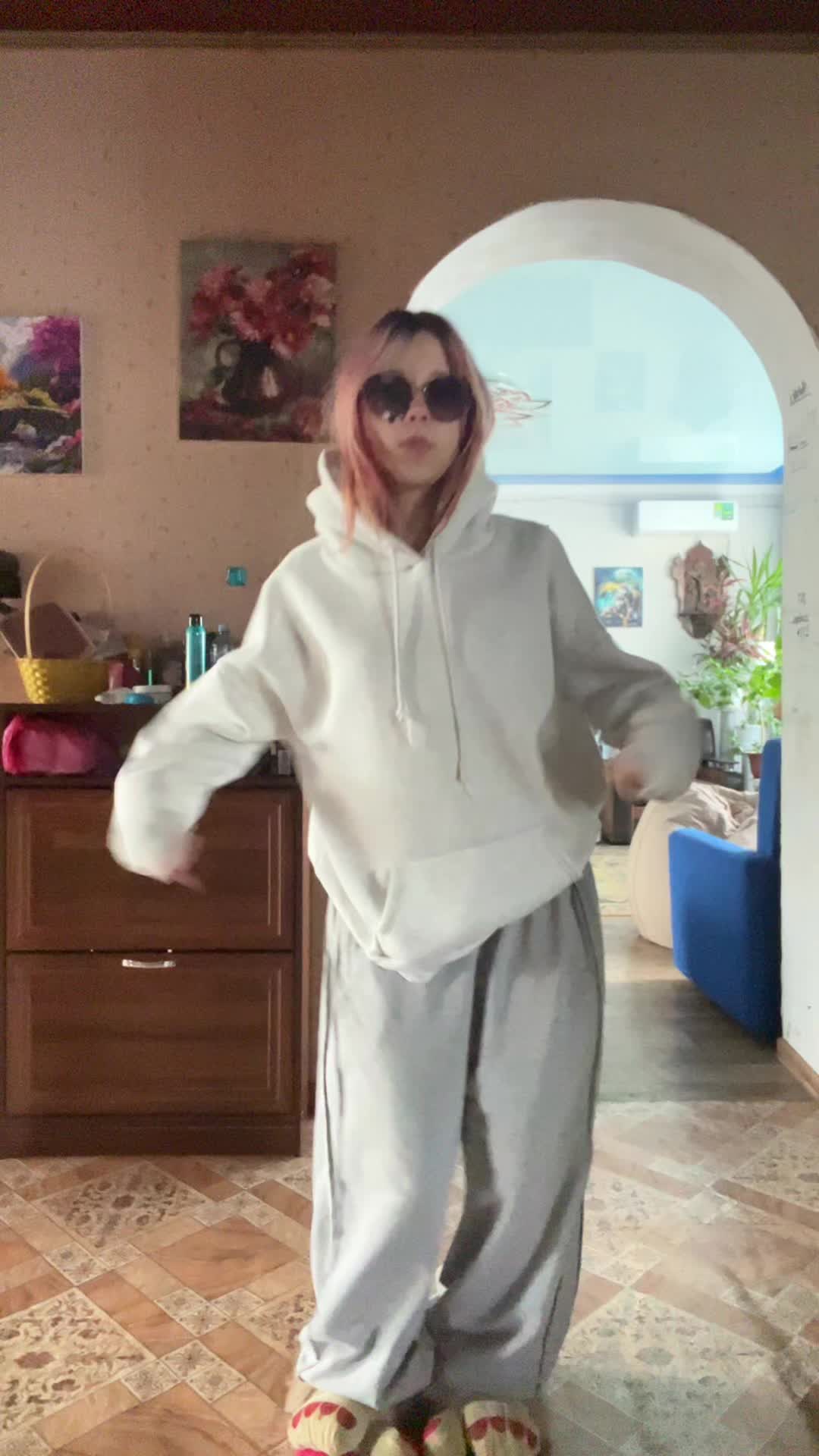 @тгк: софа я🍭