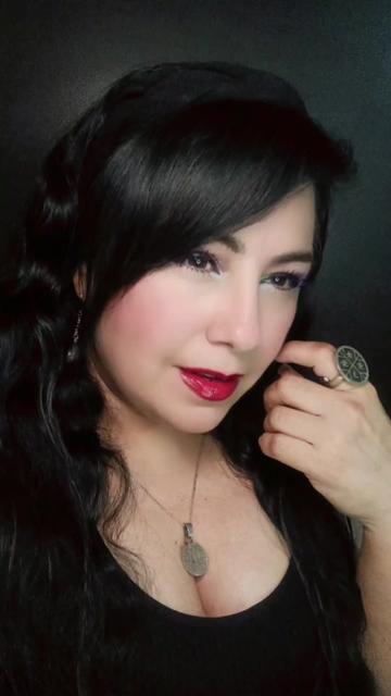@✨Claudia Castorena✨ ♌🌙🐇