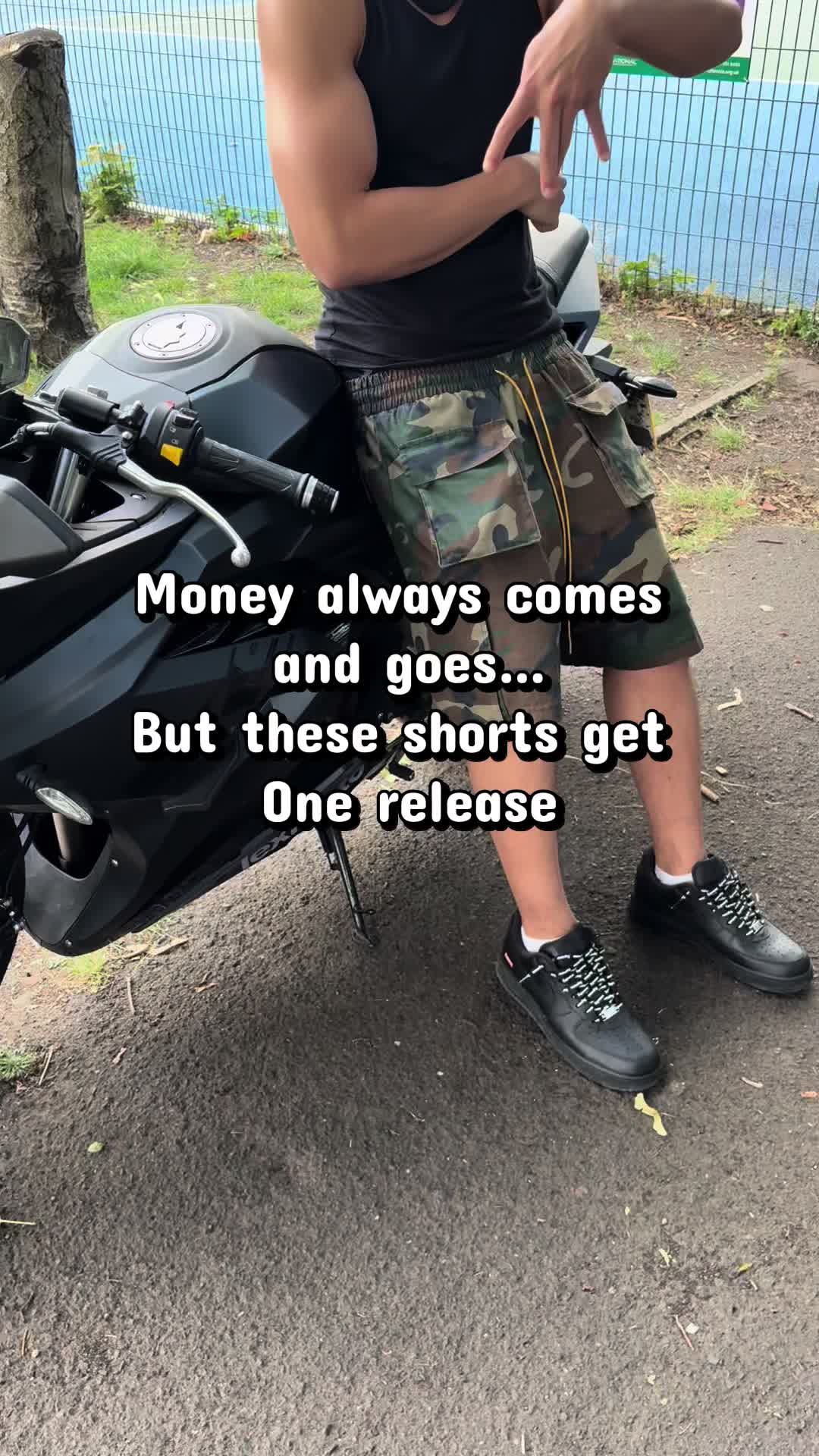 @Aneeka🦦