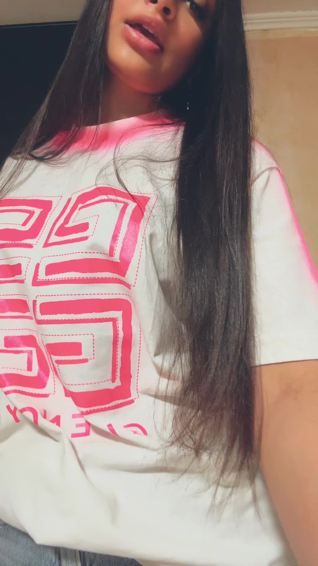 @Larissa🤍