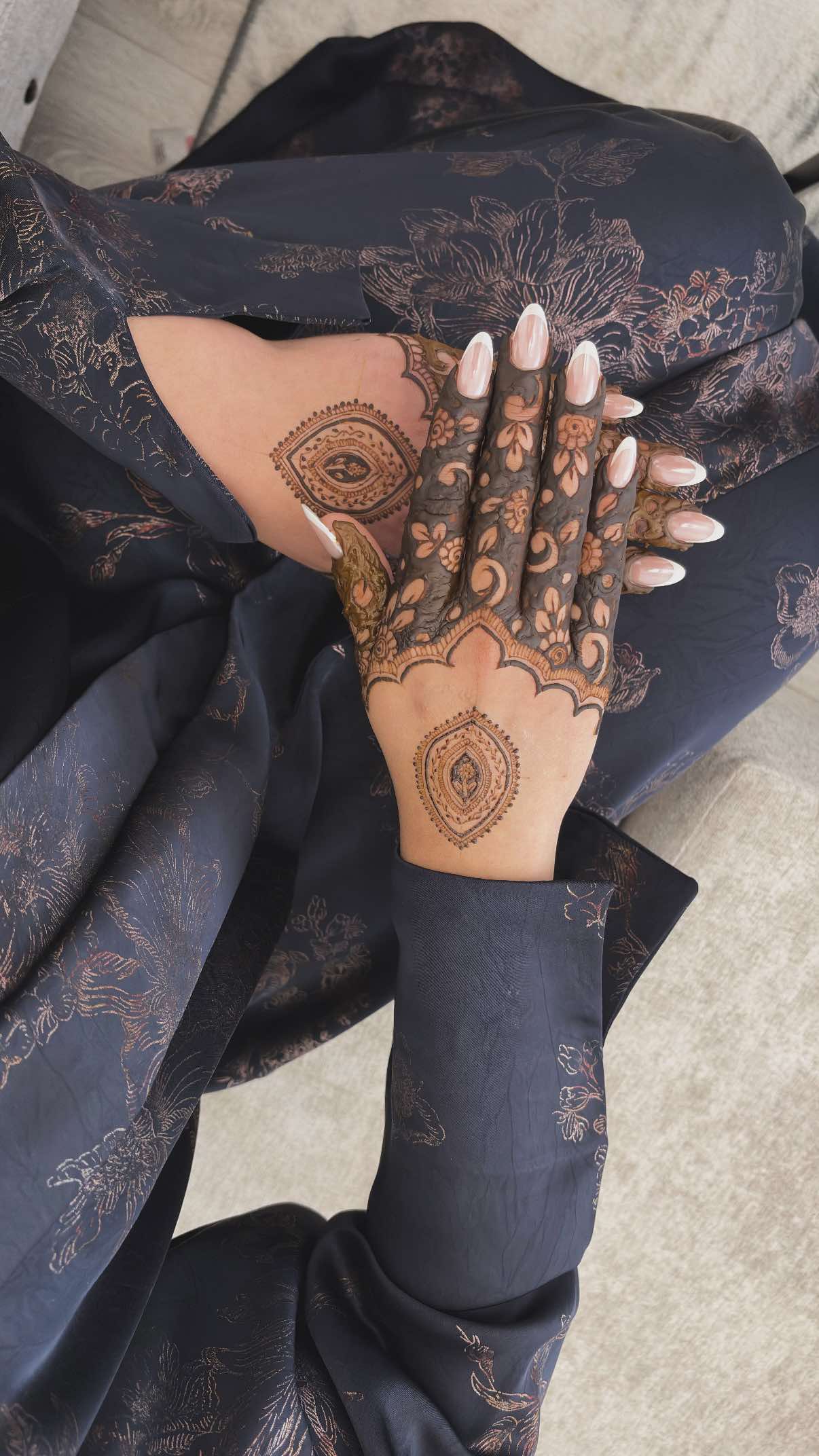 @BIRMINGHAM HENNA ARTIST