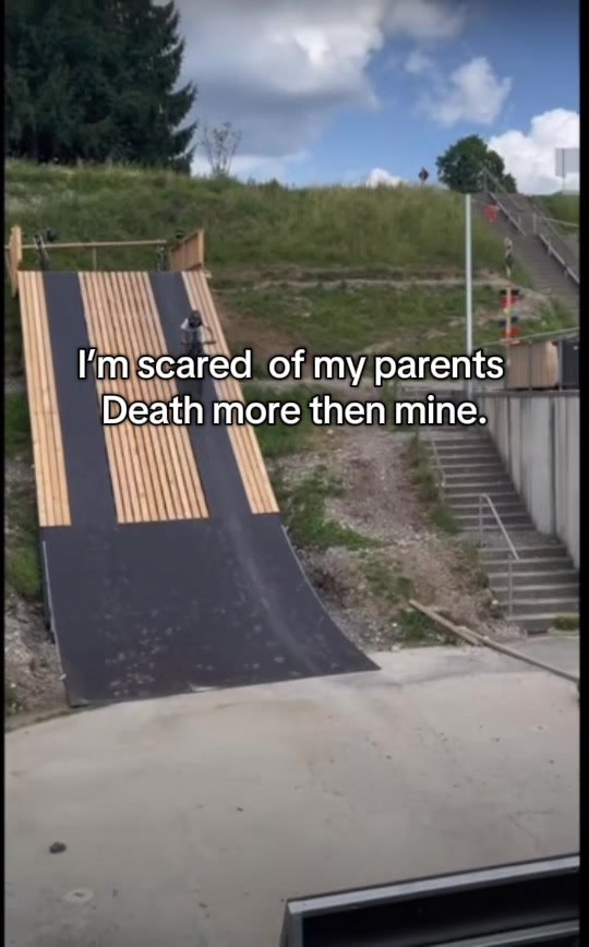 @Adam🇦🇹