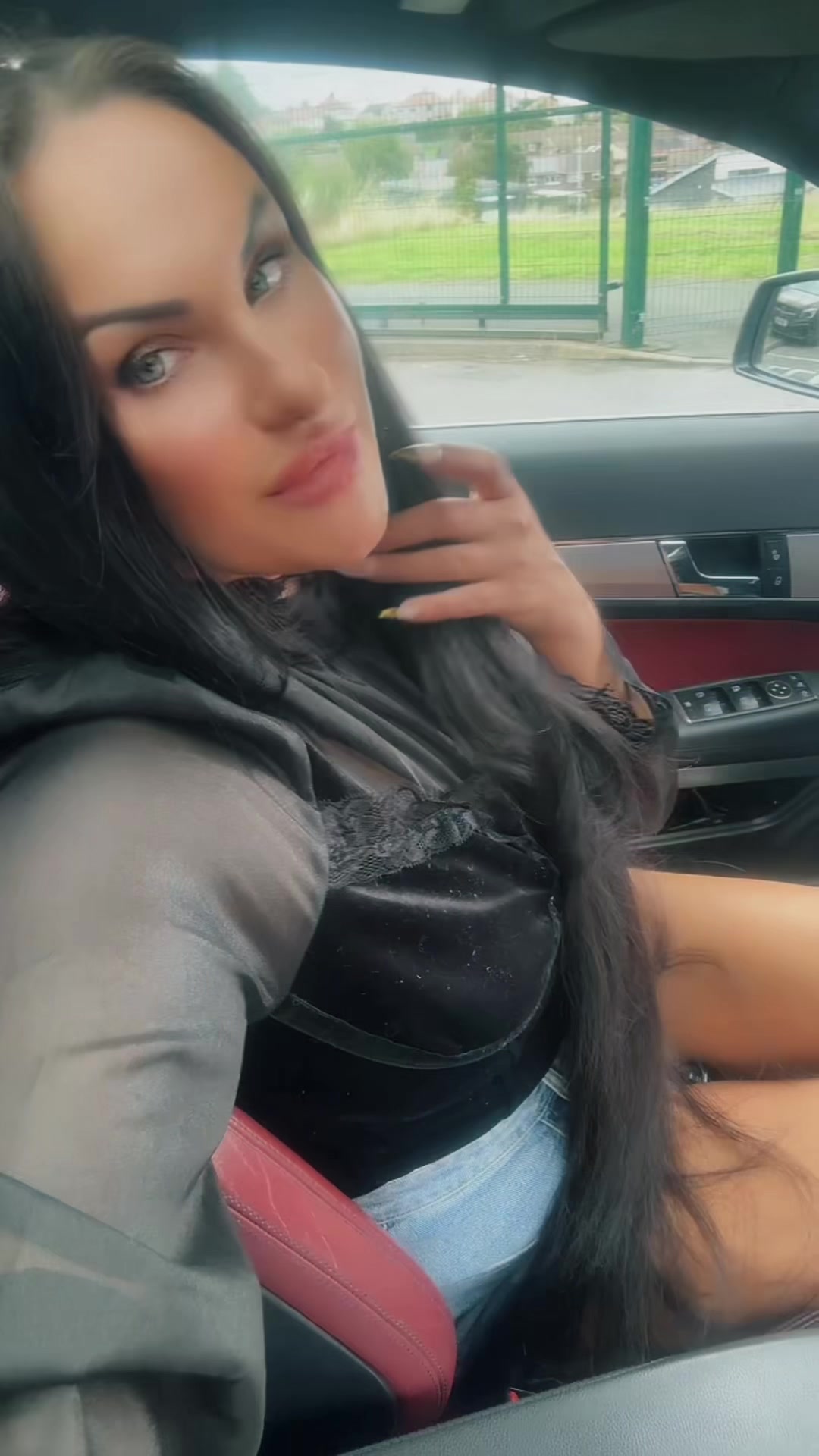 @Kleopatra👑🇱🇹🇬🇧