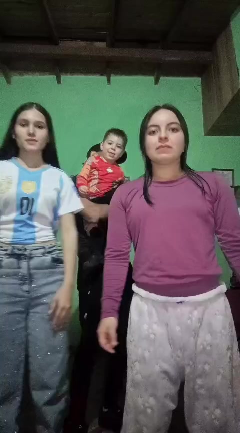 @Miki🇵🇾🦋🐼