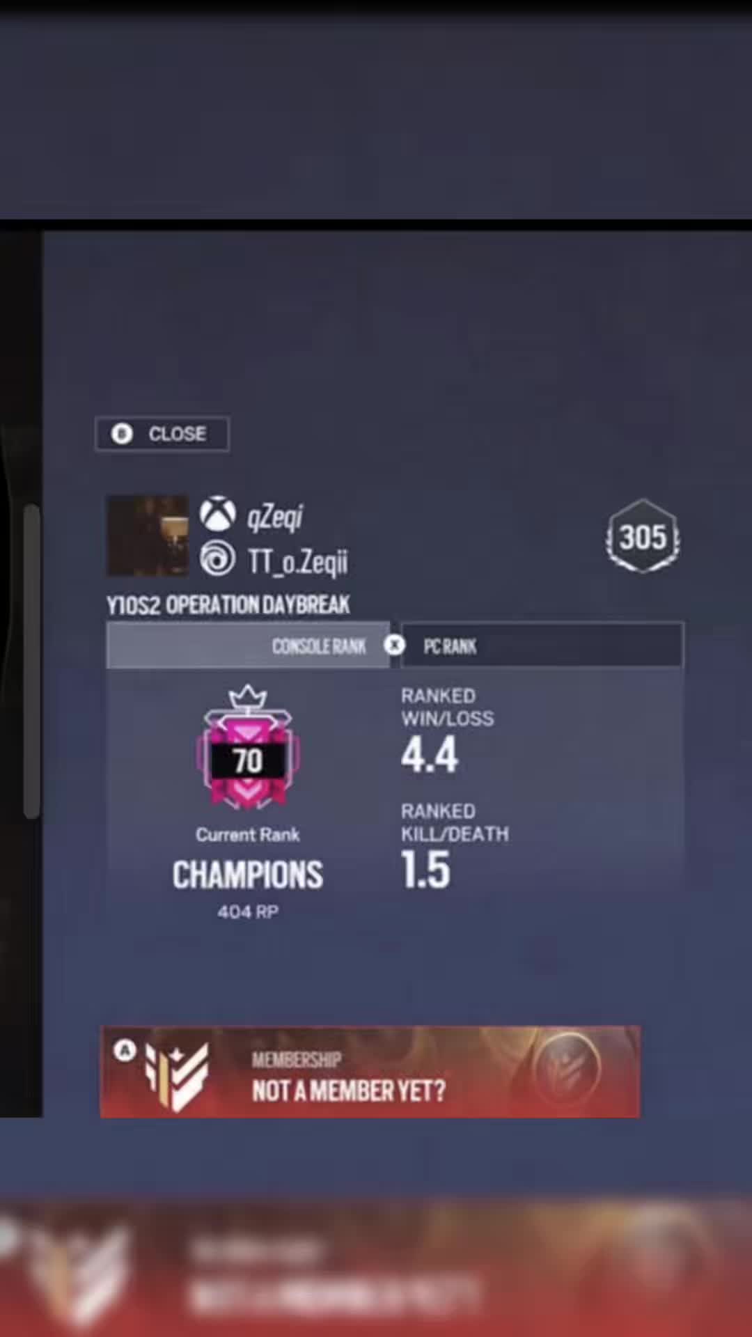 @qZeqi
