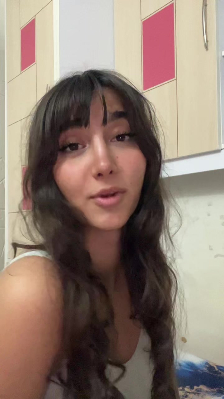 @Saniiii
