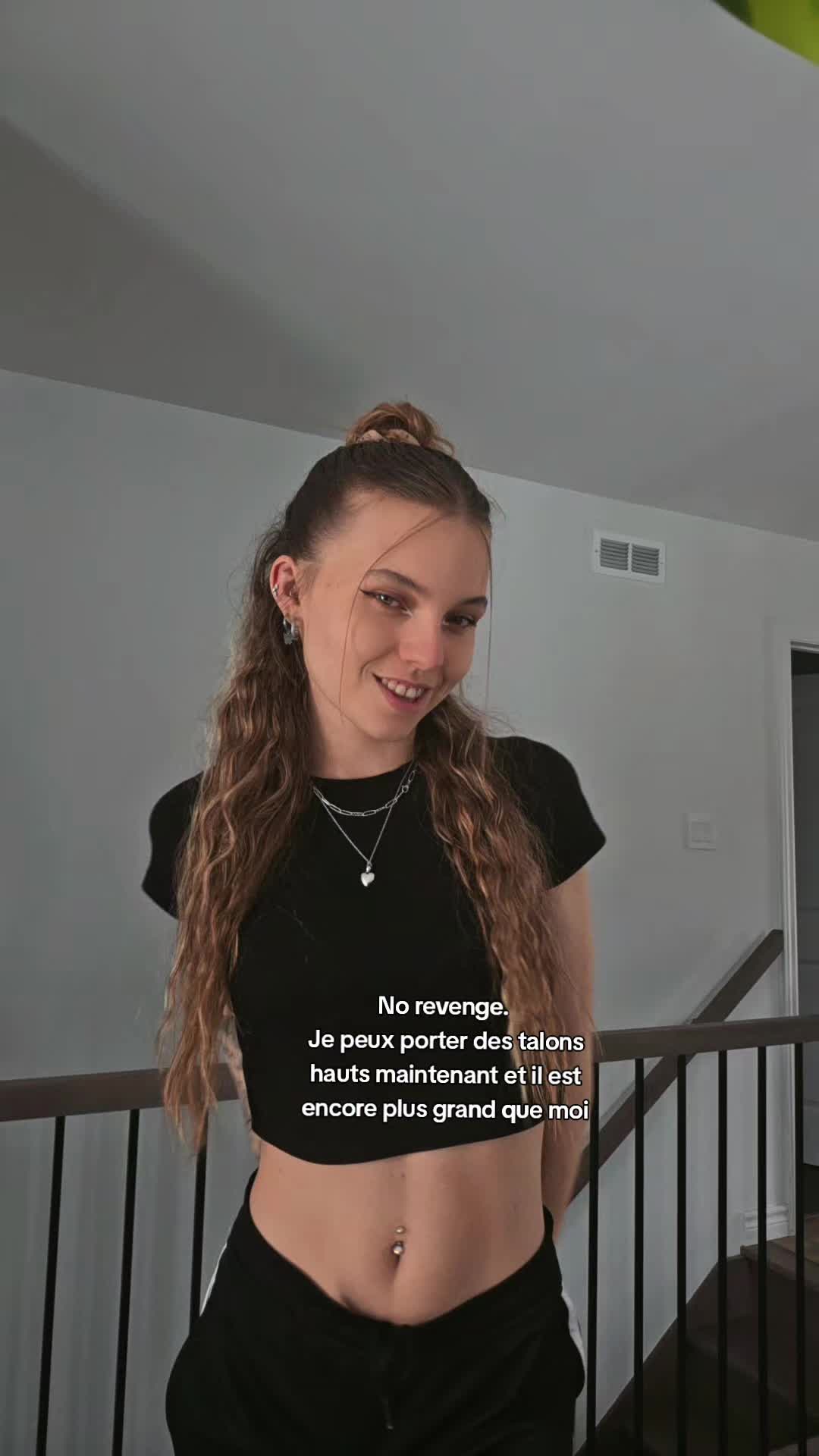 @Héléna🖤