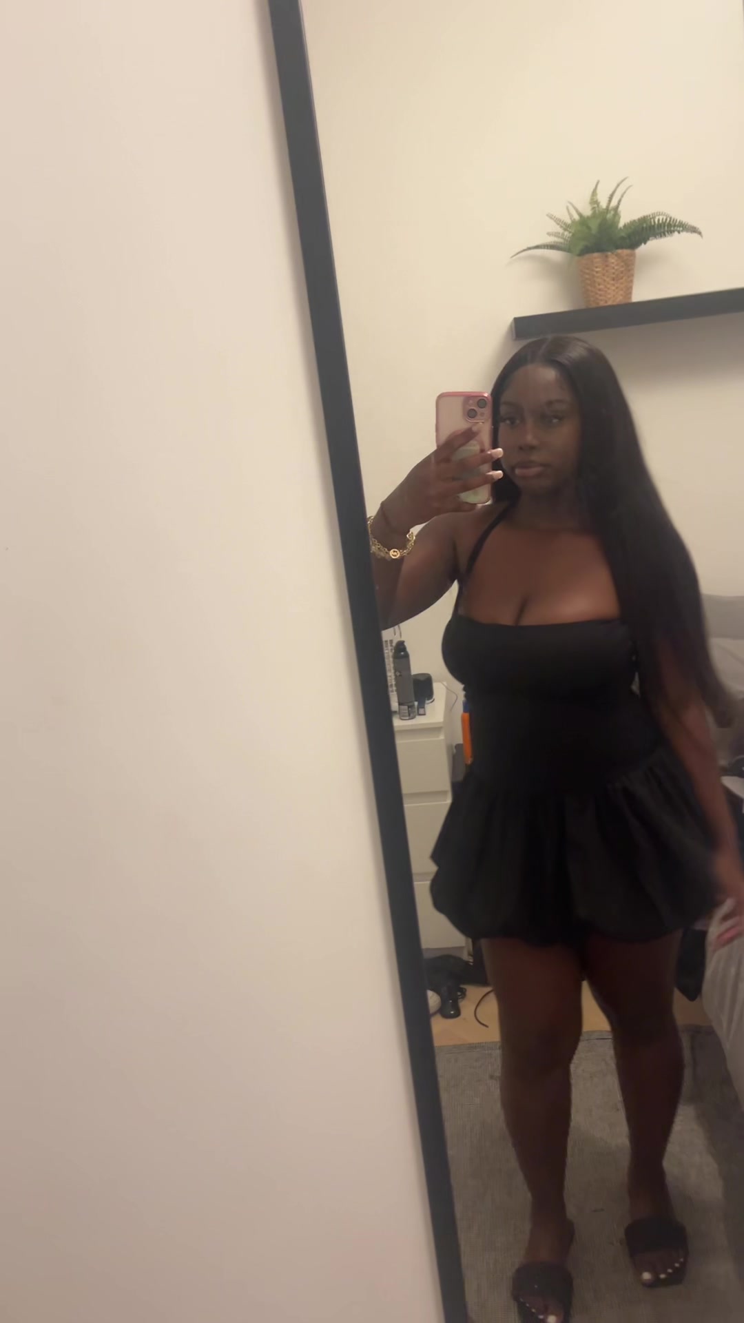 @rhodaaa.xo