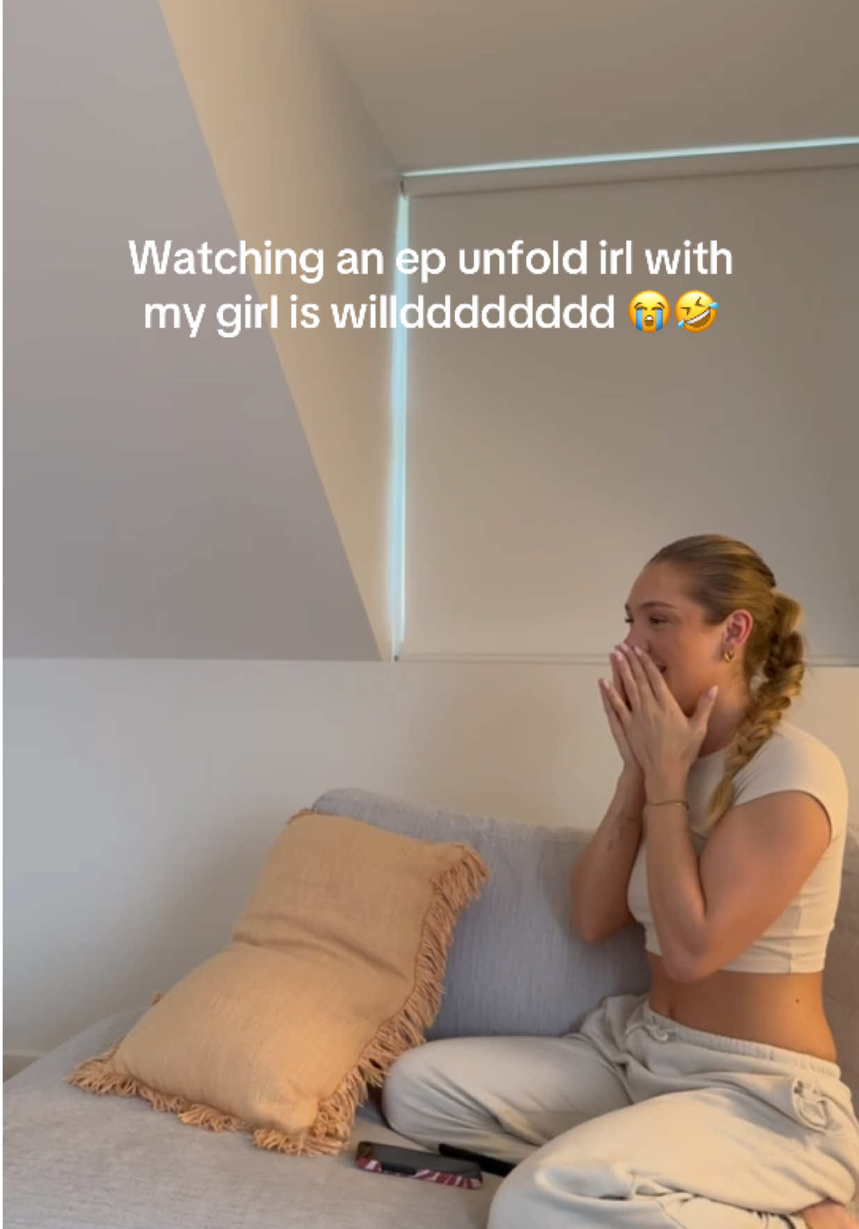 @complikatedartistry