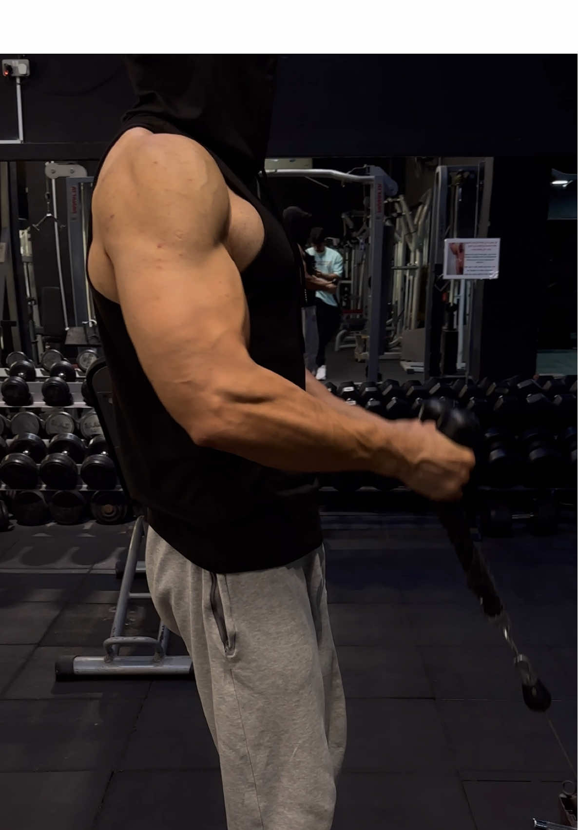 @Crazy Fit vlogs🦅