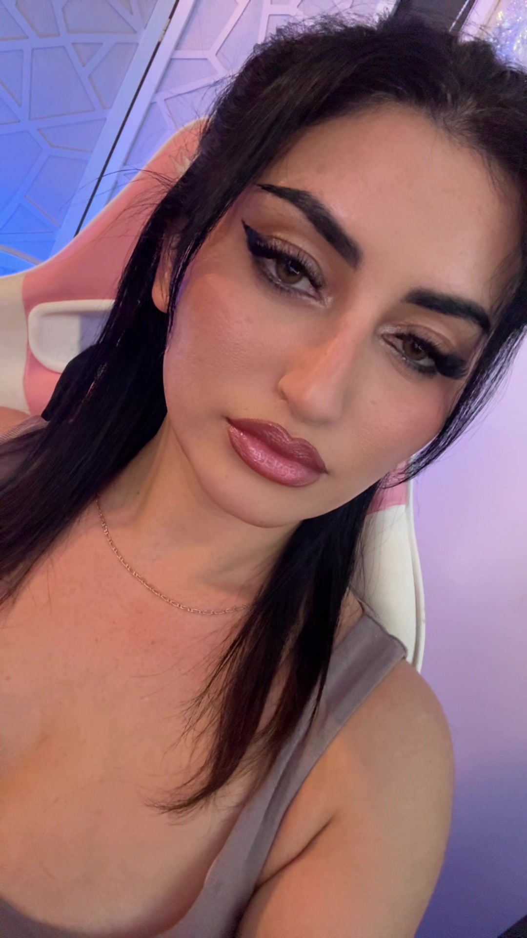 @Salmaslay
