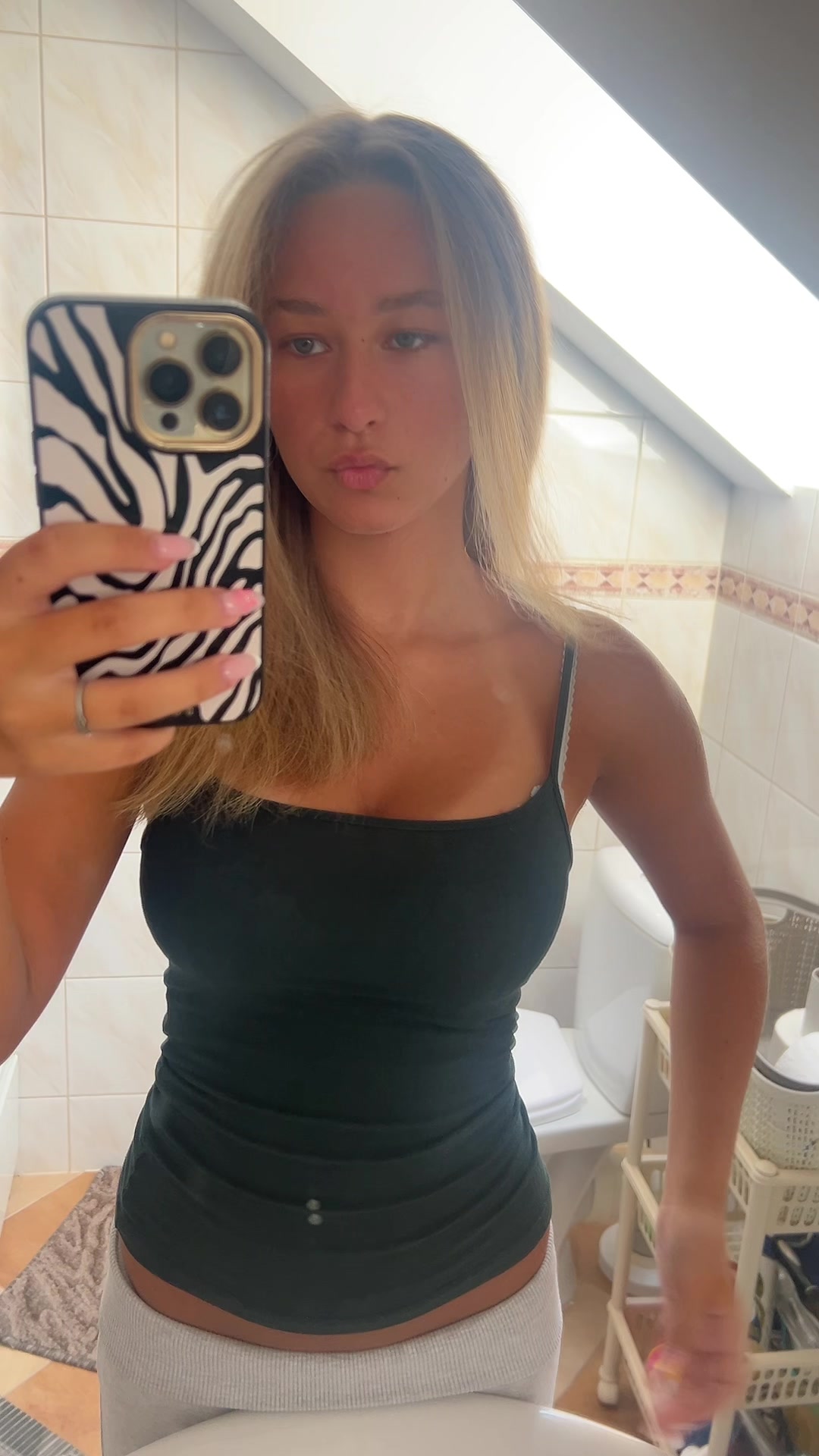 @Nikolisensspamm