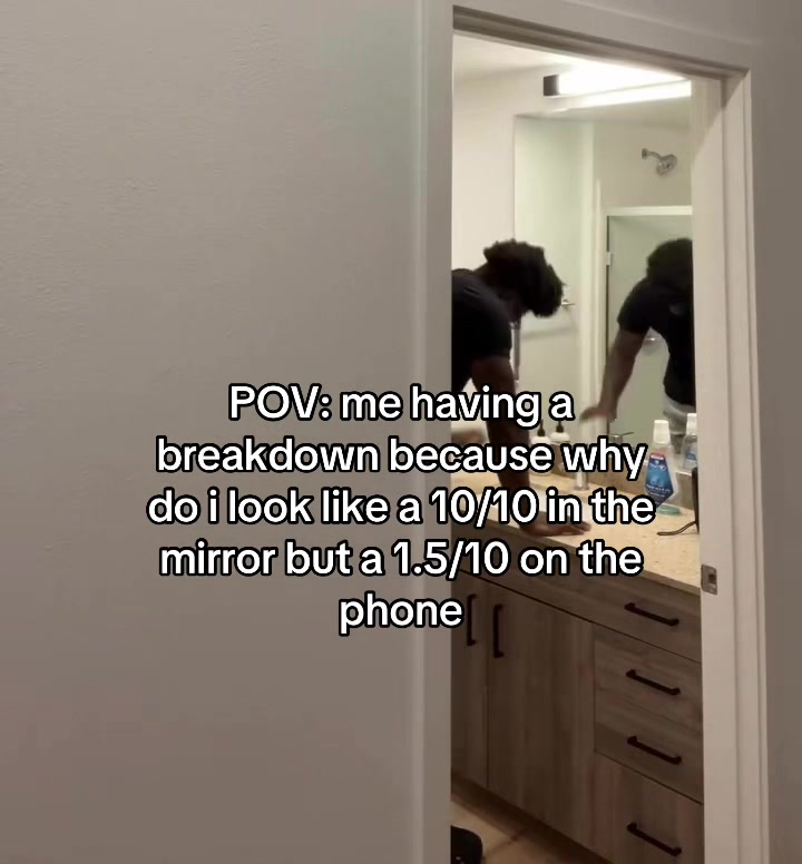@Mó