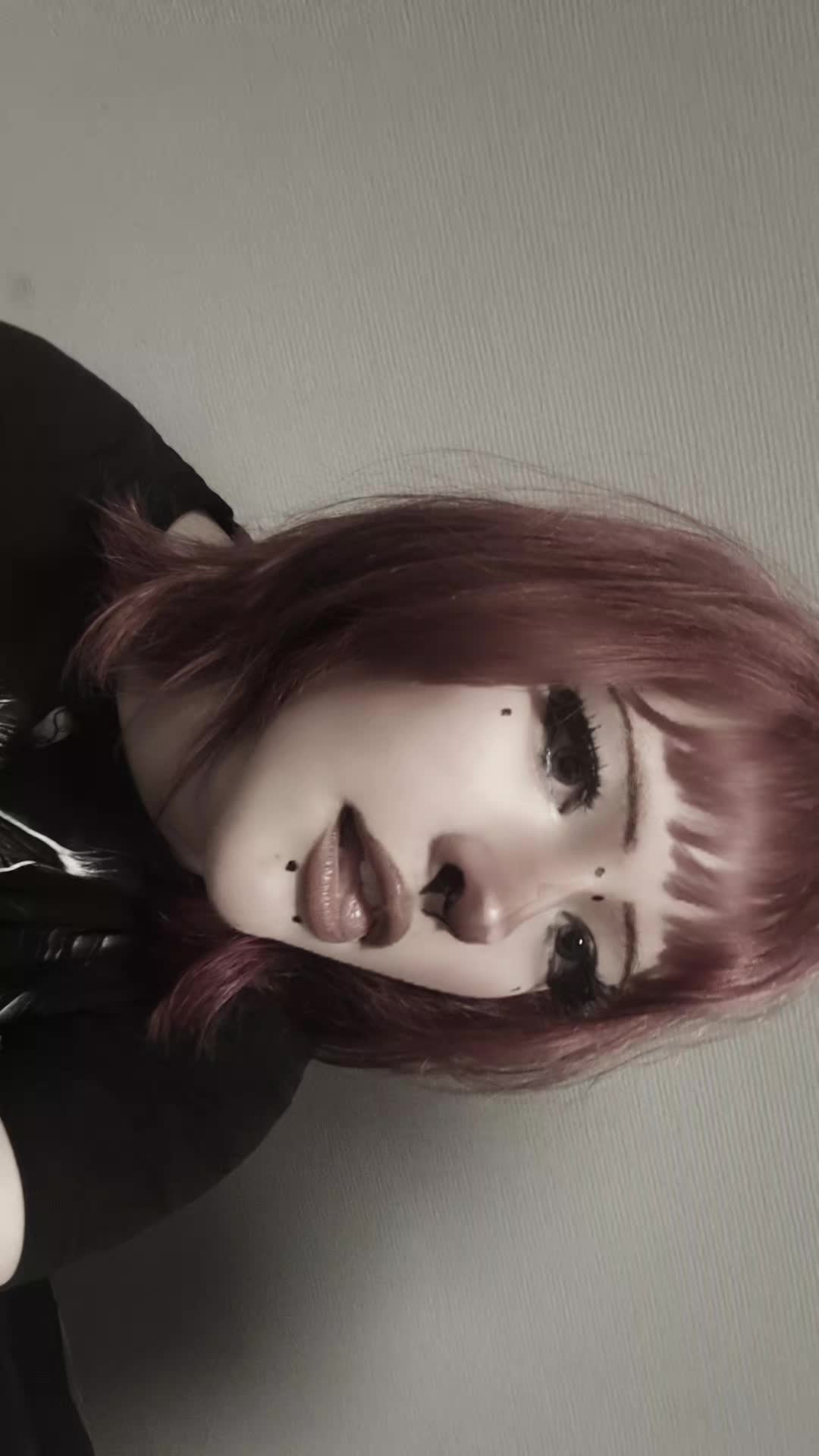 @Roxyy (Reference)