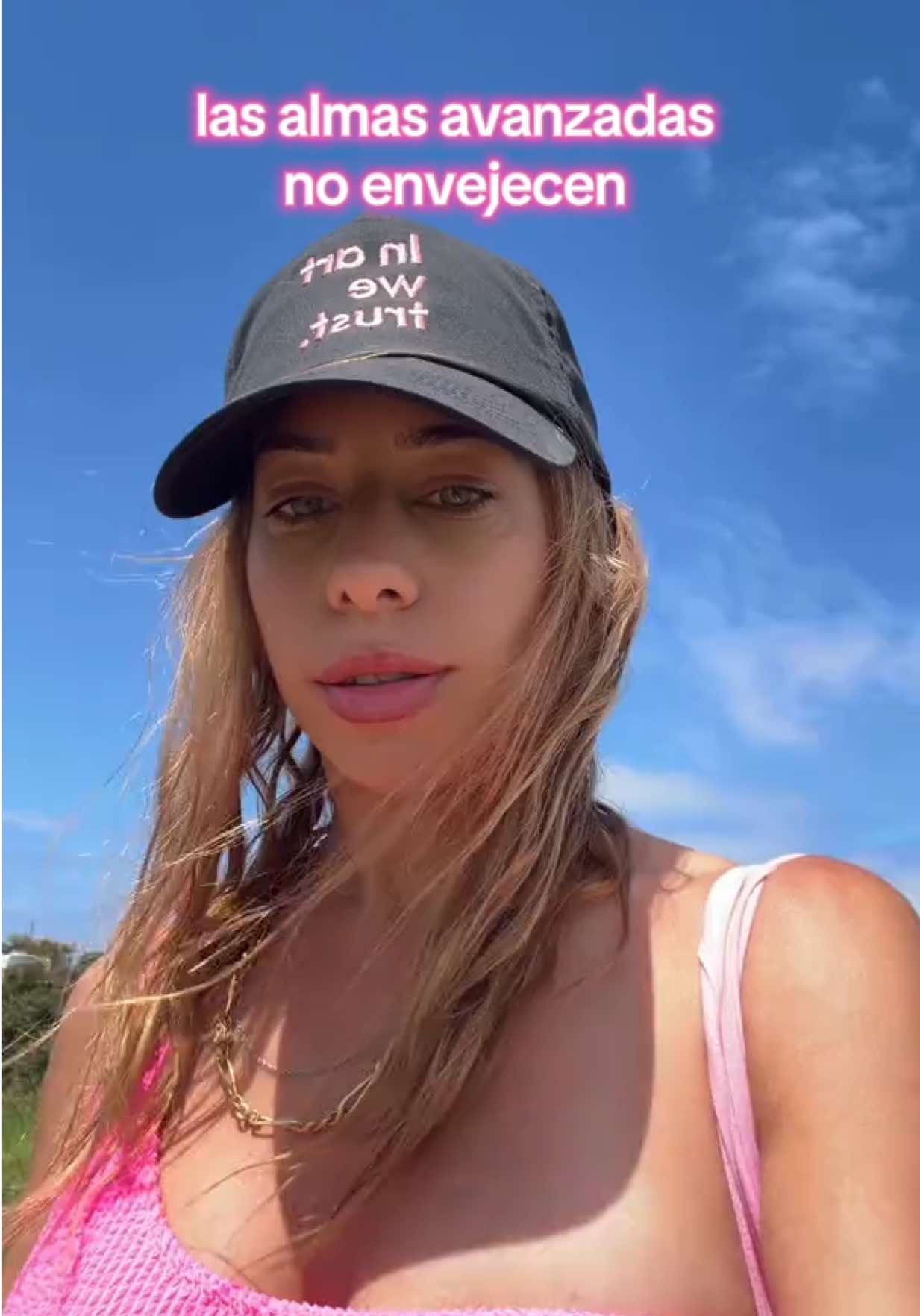 @adrianablu