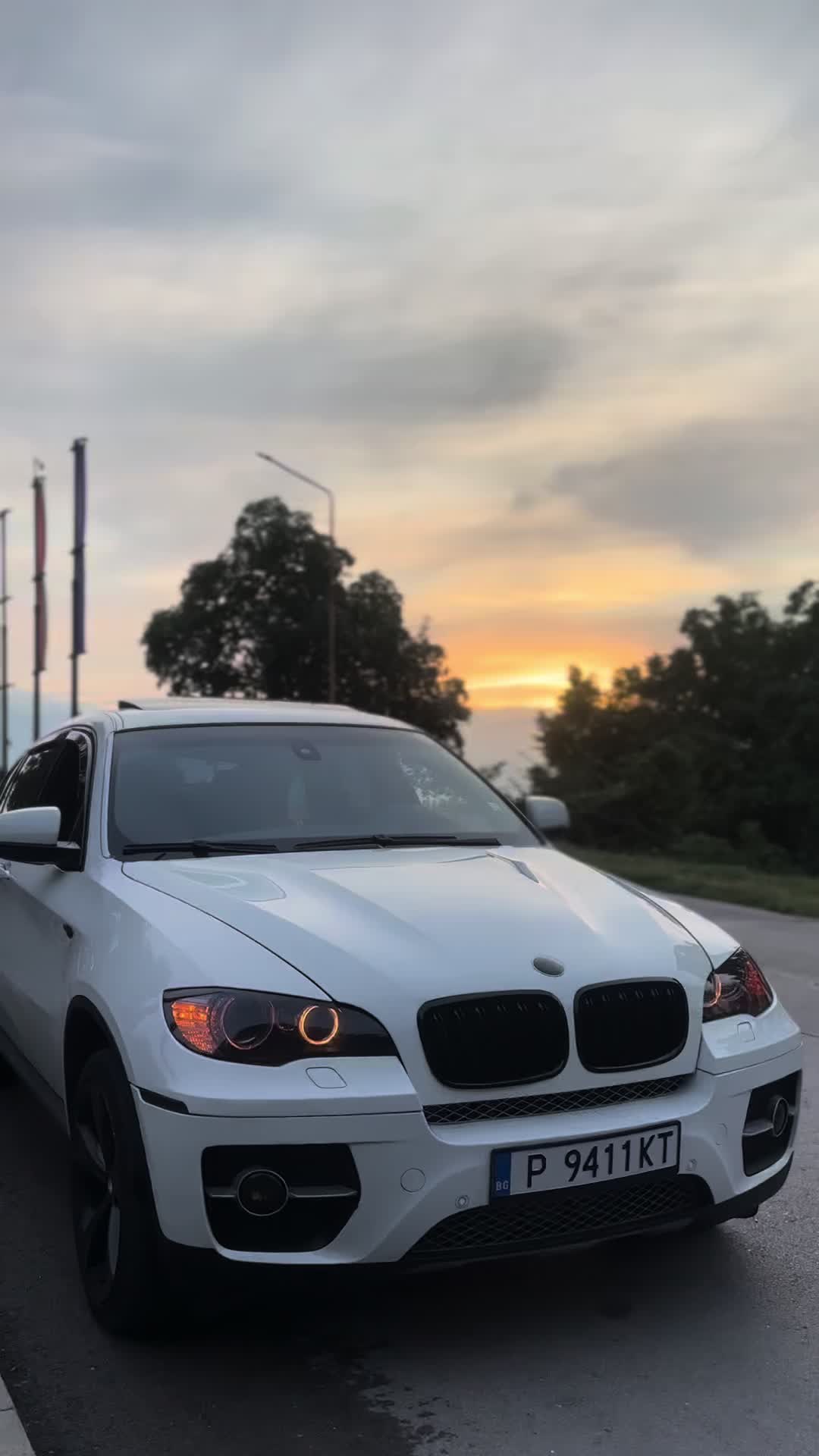 @n.mollov.e39