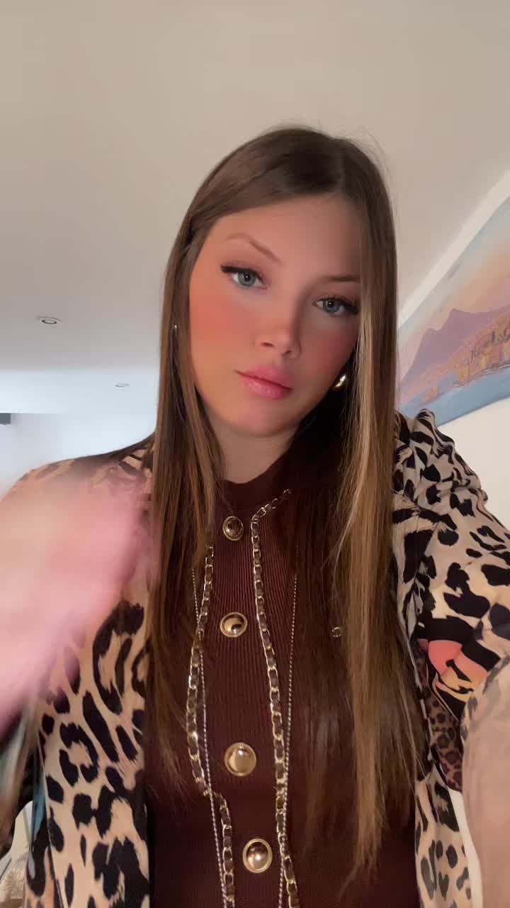 @𝑳𝒖𝒄𝒊𝒂 𝑰𝒏𝒇𝒂𝒏𝒕𝒆 🌞