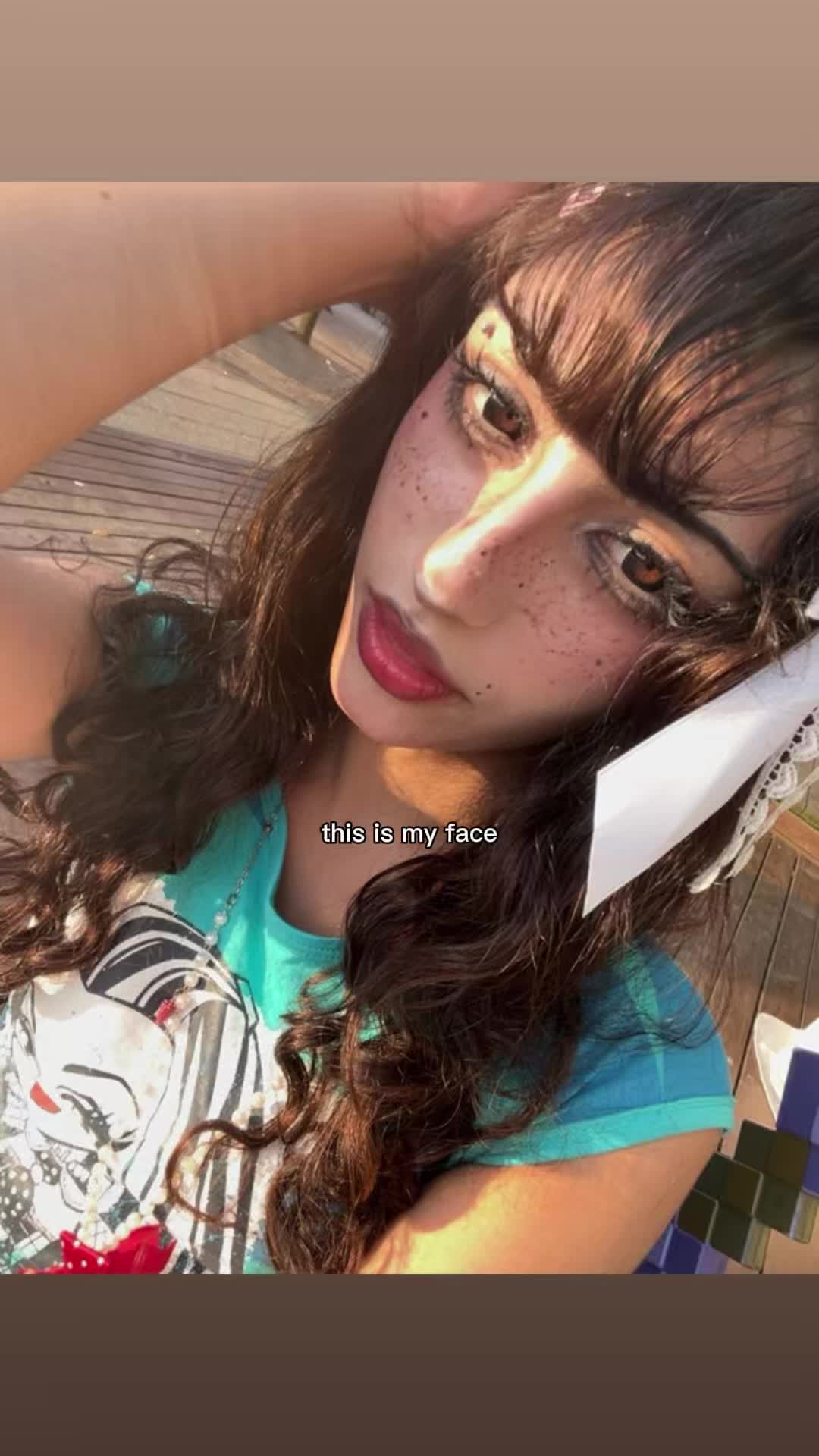 @nia😛😝