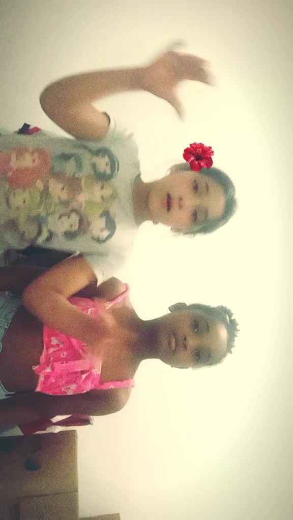 @Thayla Daniela ❤️
