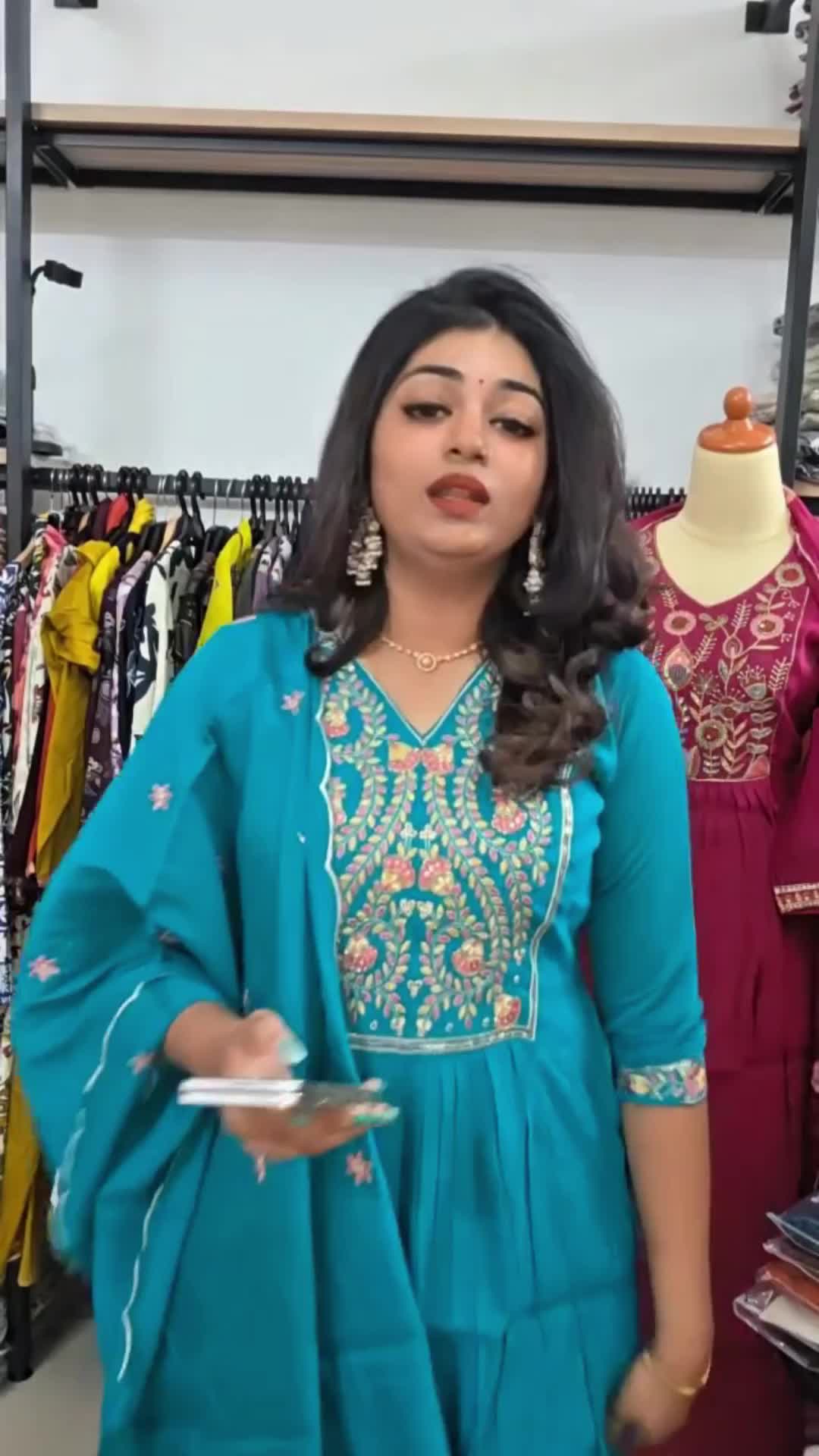 @Sai Fashion House