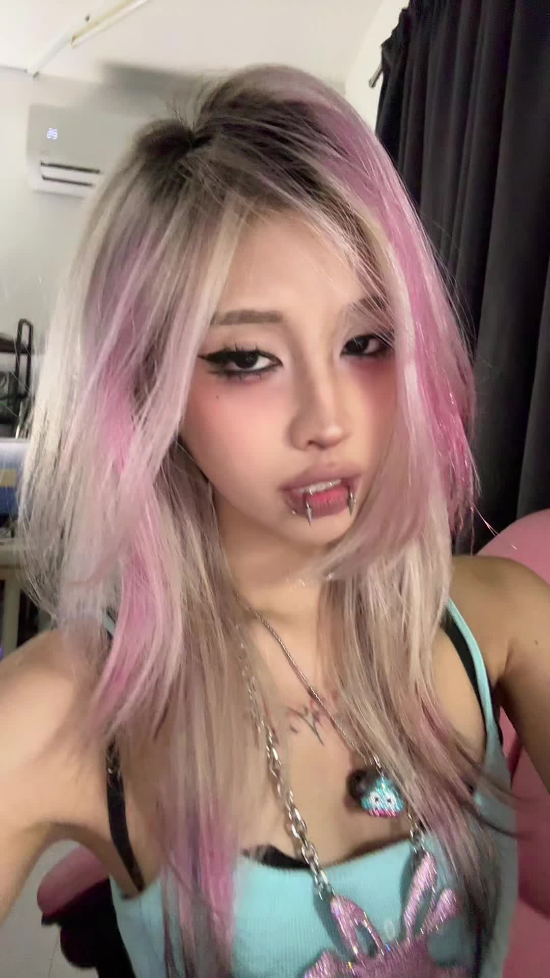 @aeyochi