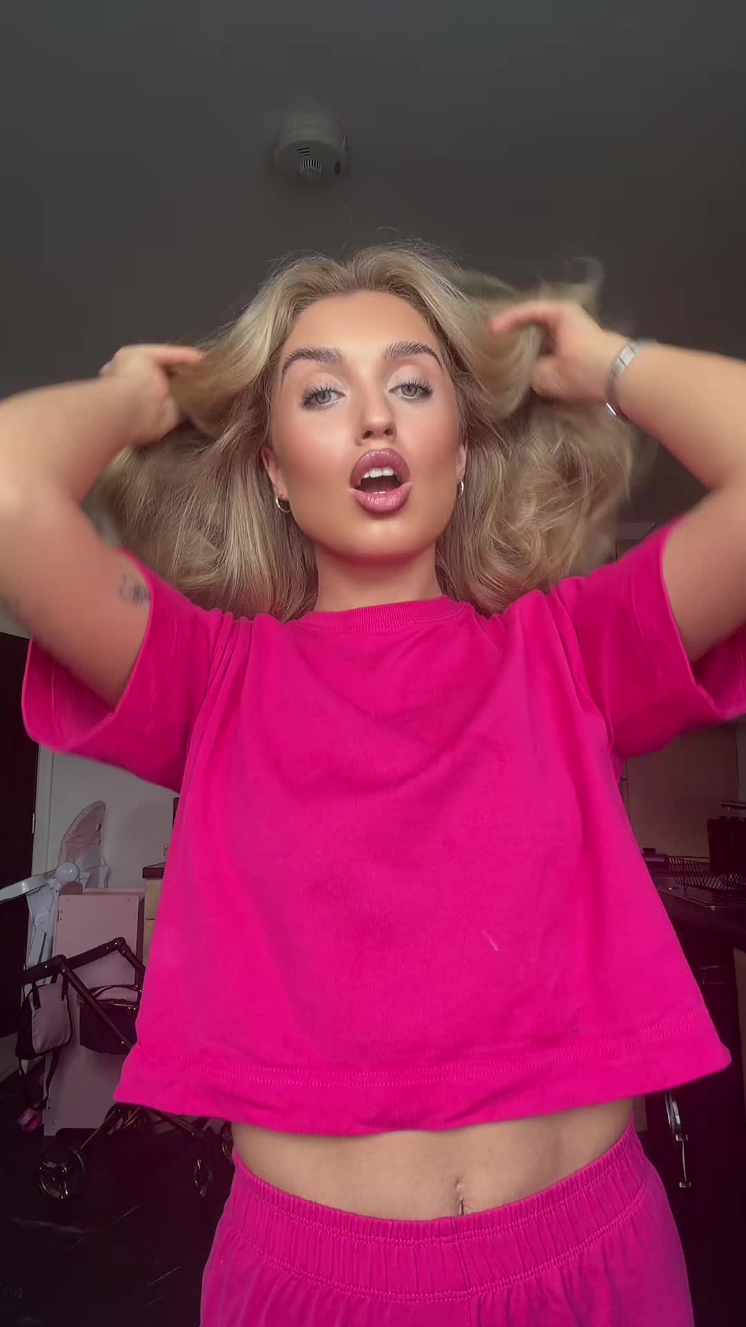 @Poppy Jones