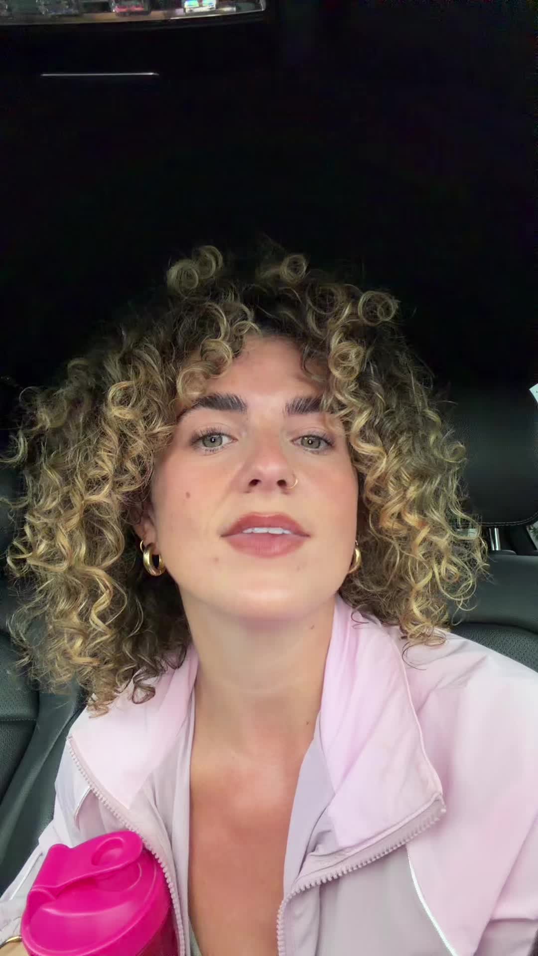 @elbuckles
