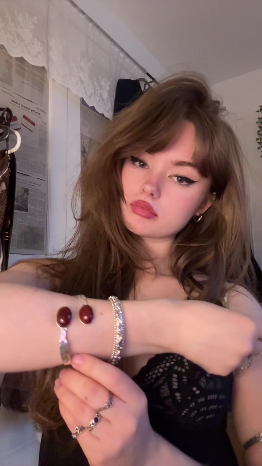 @Liv