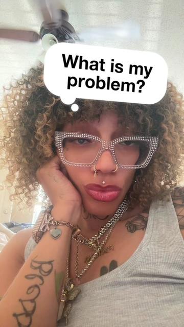 @Fontesha 🦋 🤎🧨
