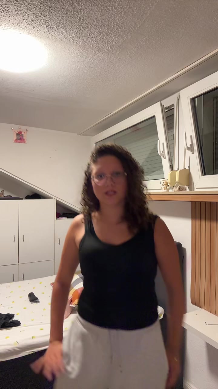 @Noemi_espx