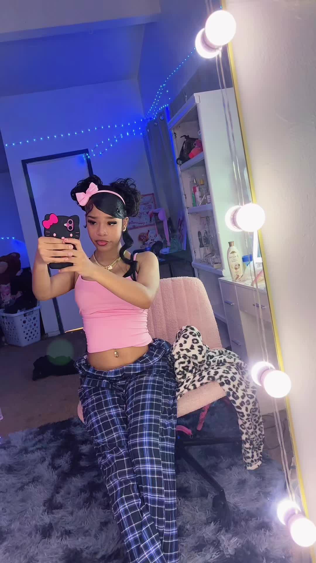 @𝓲𝓶𝓶𝔂
