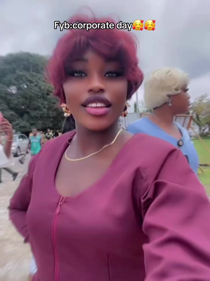 @🌸 bae like ella 💗🎧