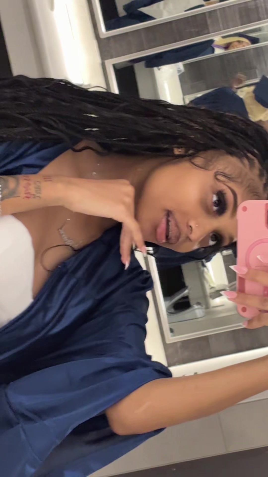 @thatssoshayyk._