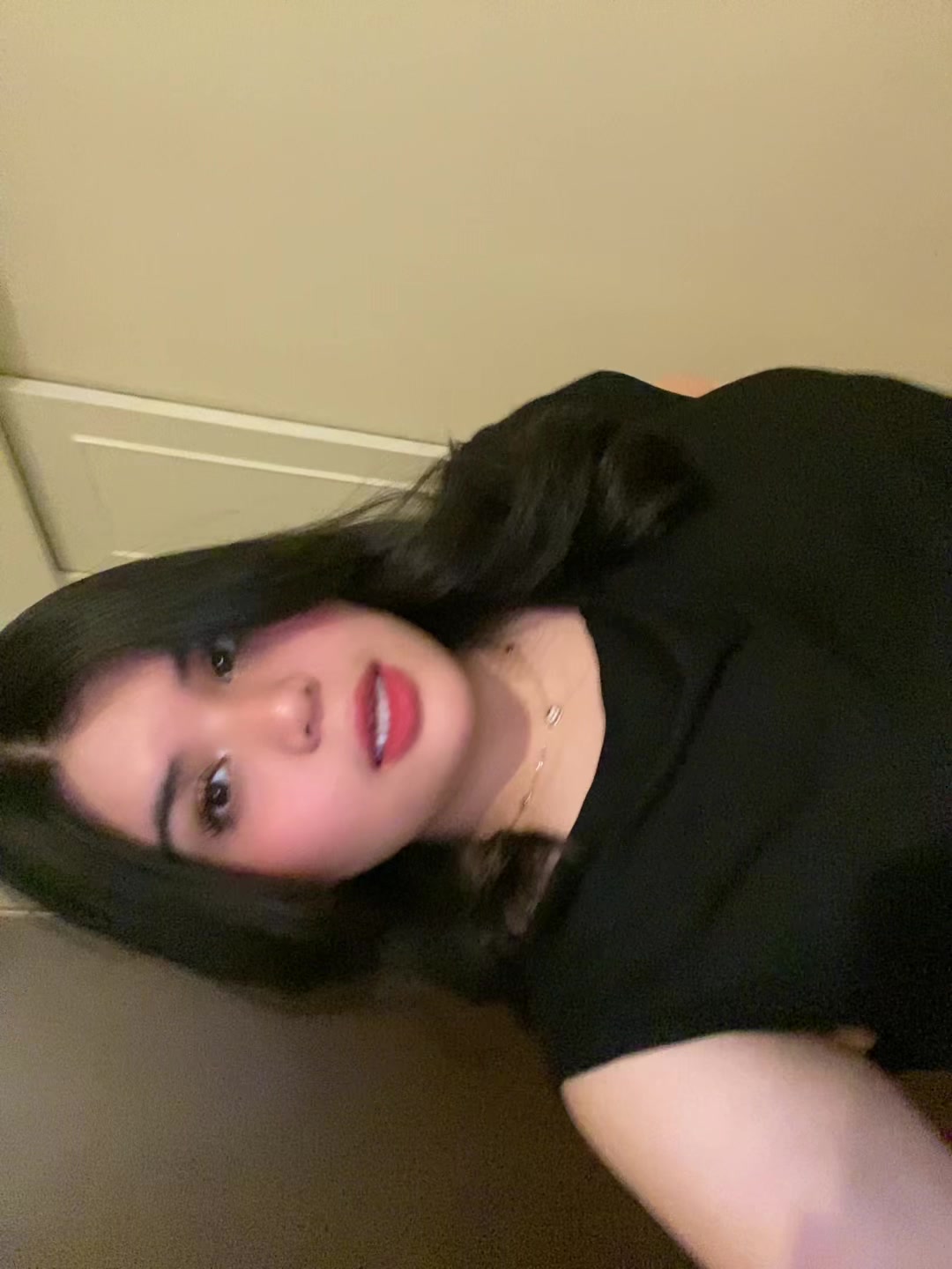 @𝒏𝒅𝒊𝒏🦋