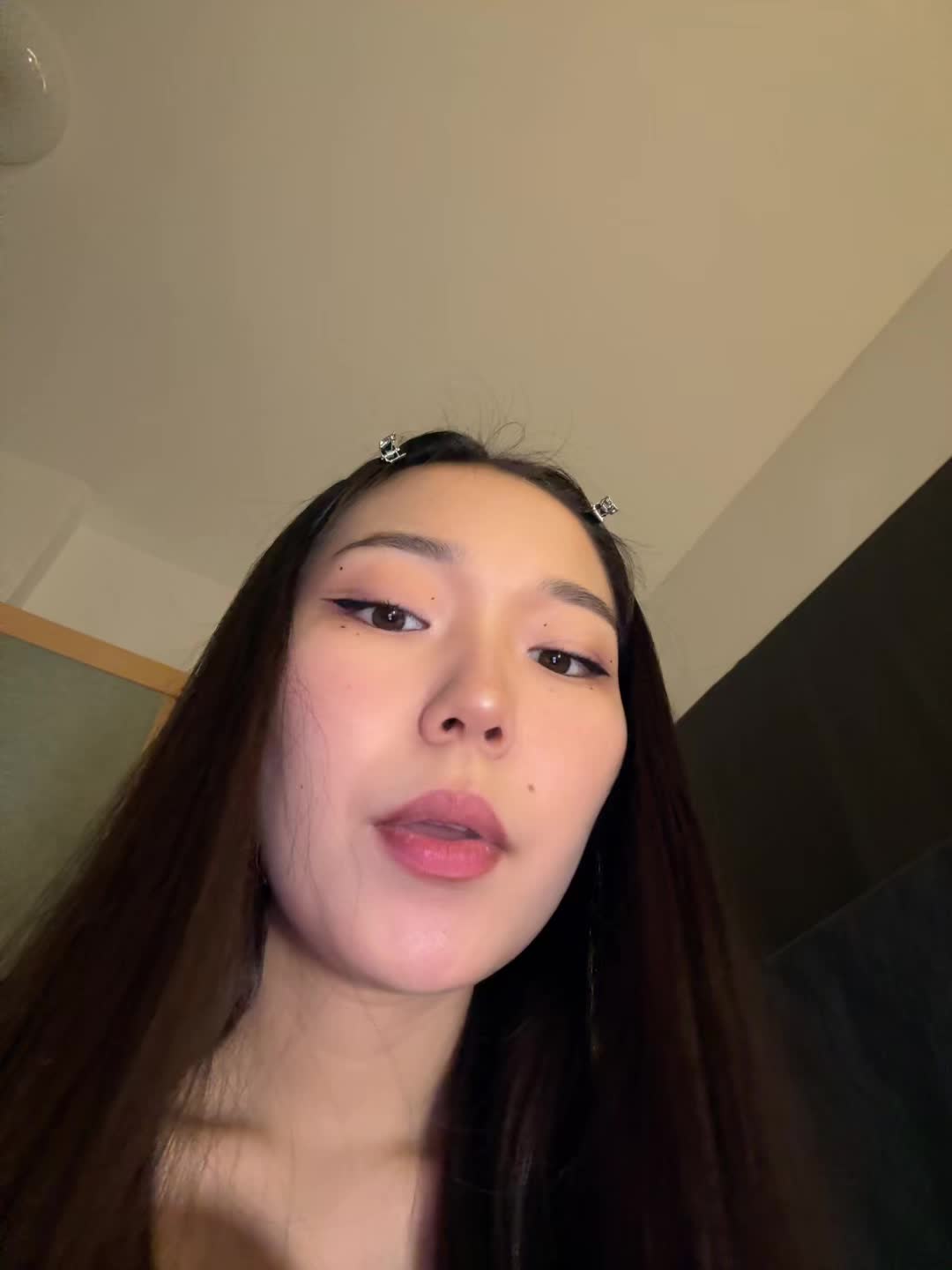 @vi.jpg