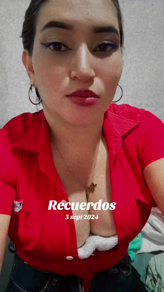 @La caperusita roja👈🏻