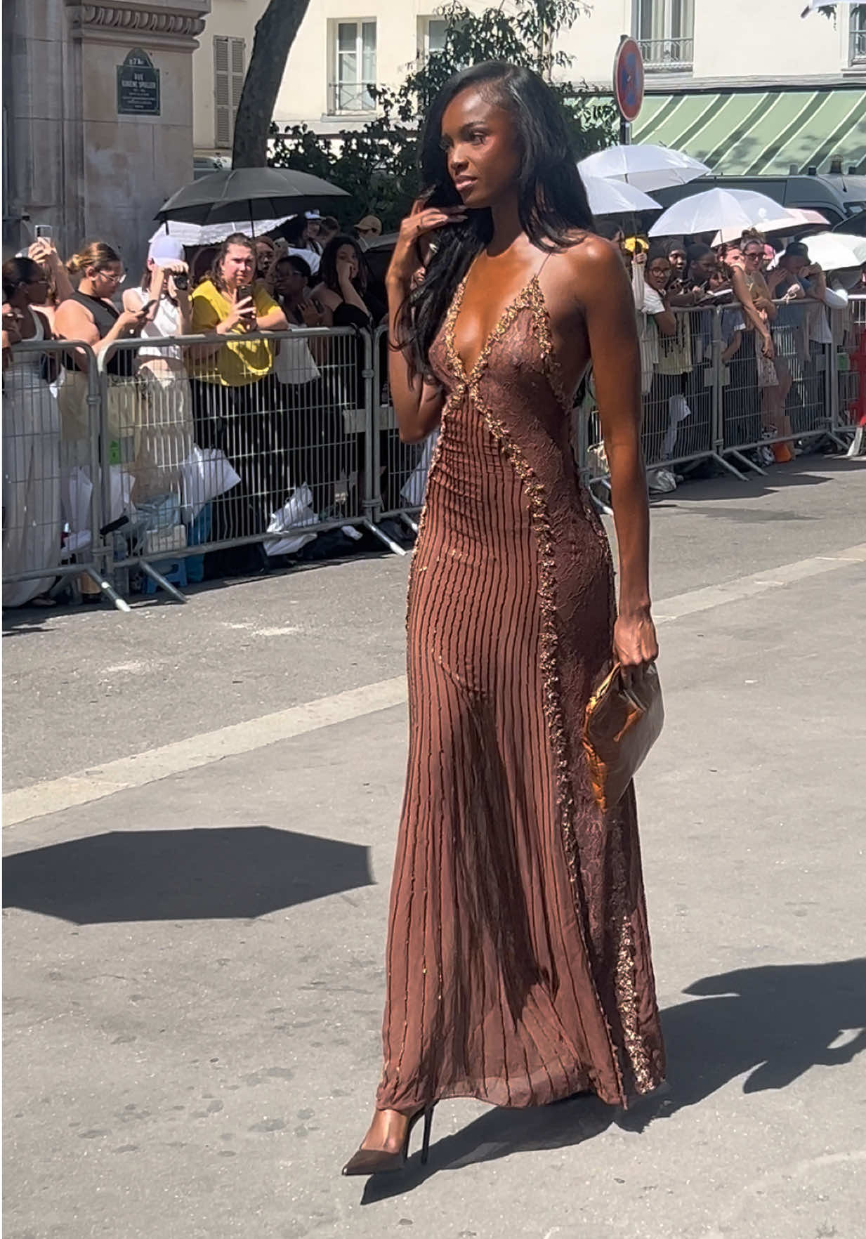 @Leomie Anderson