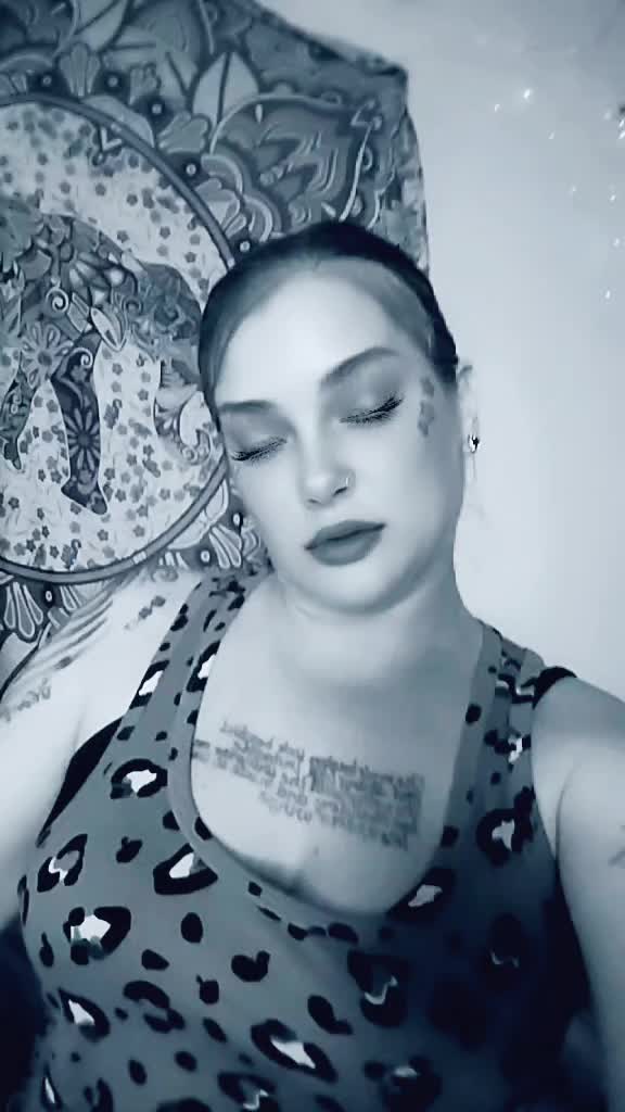 @NIKKI420