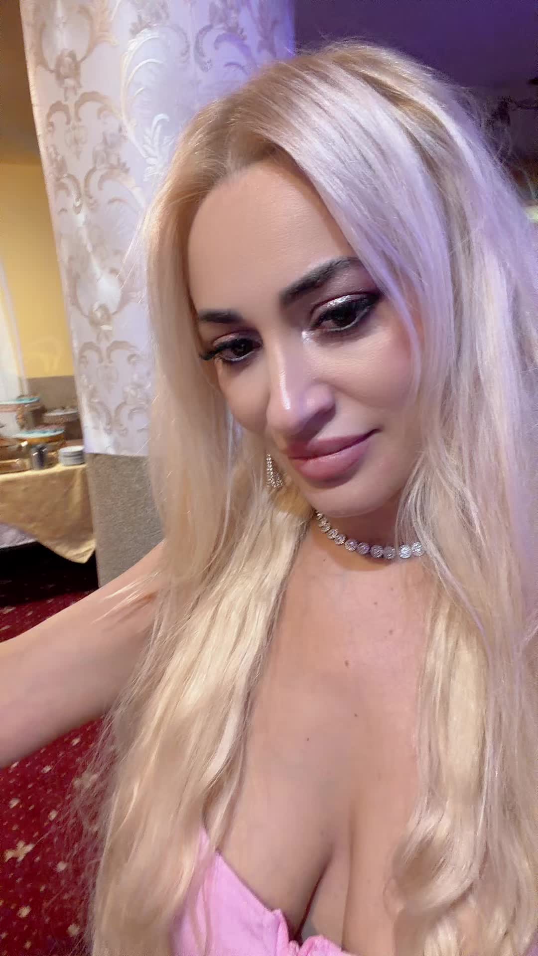 @👑MARIA👑
