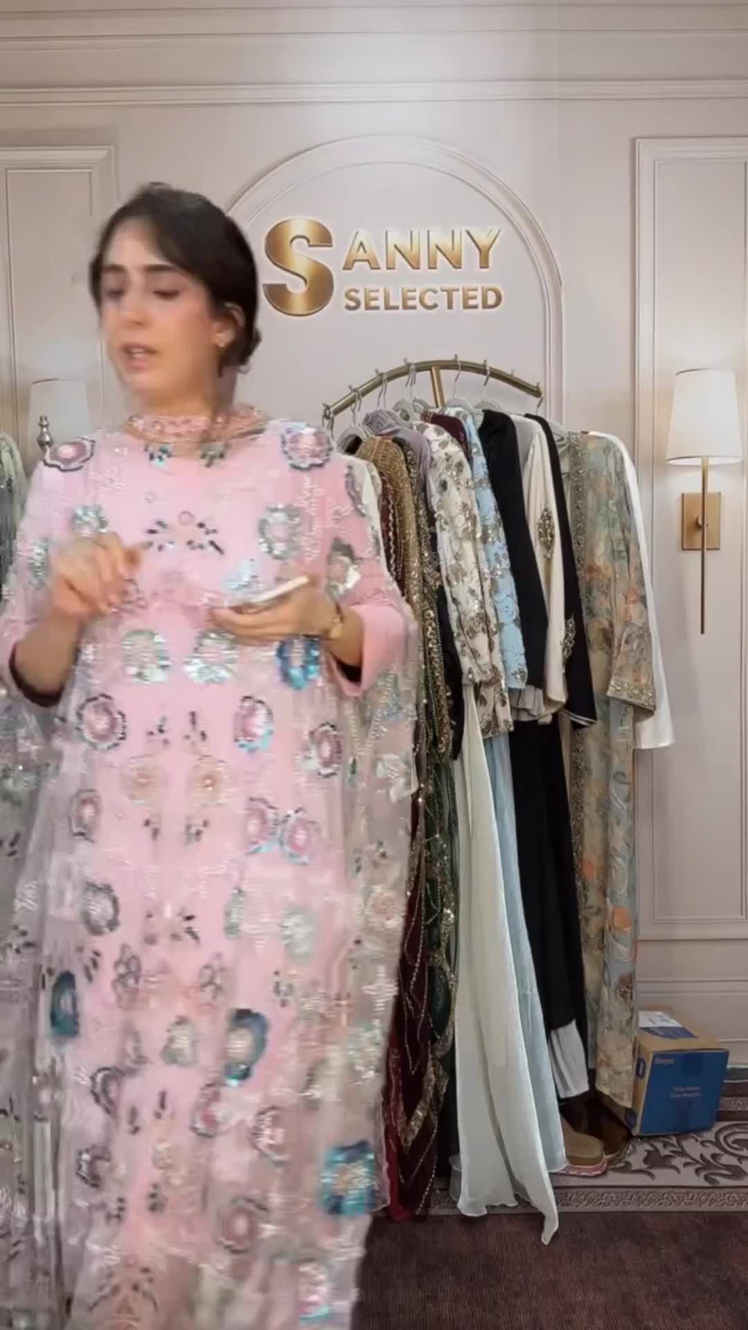 @sanny_abaya_uk