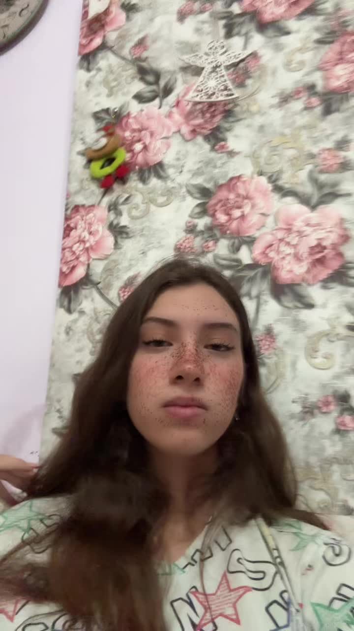 @Poli