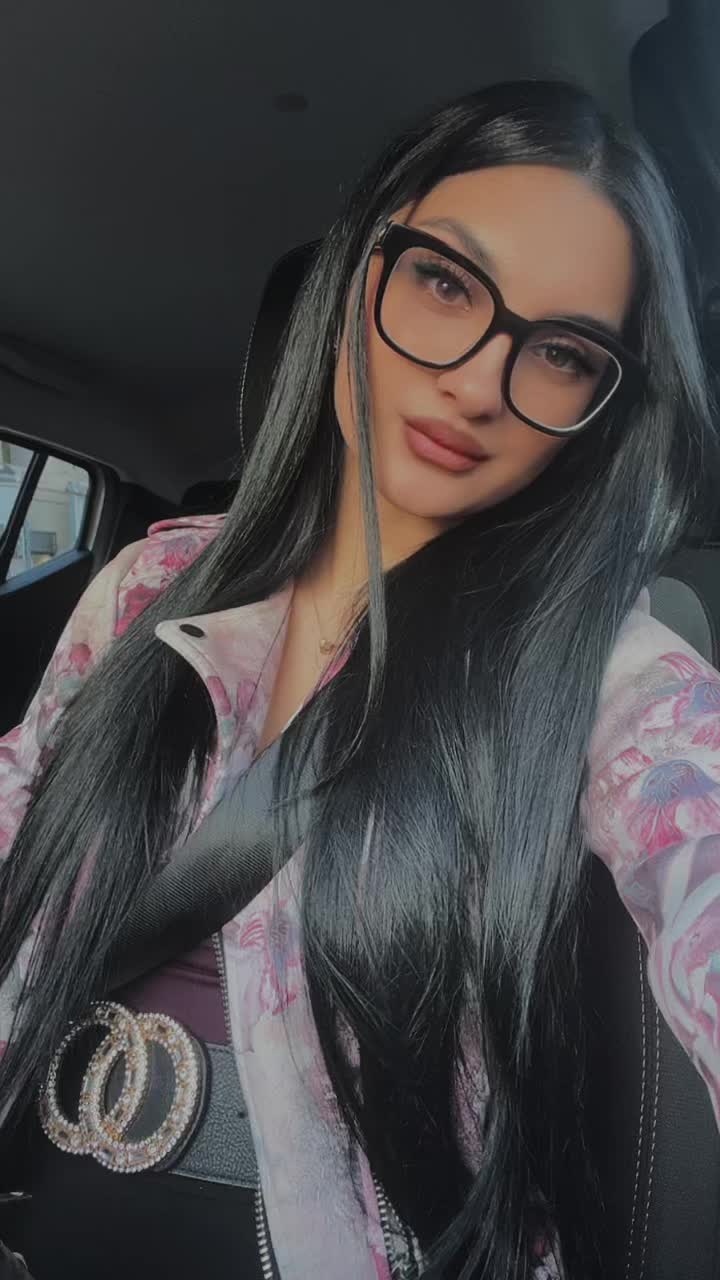 @.elenanistor.