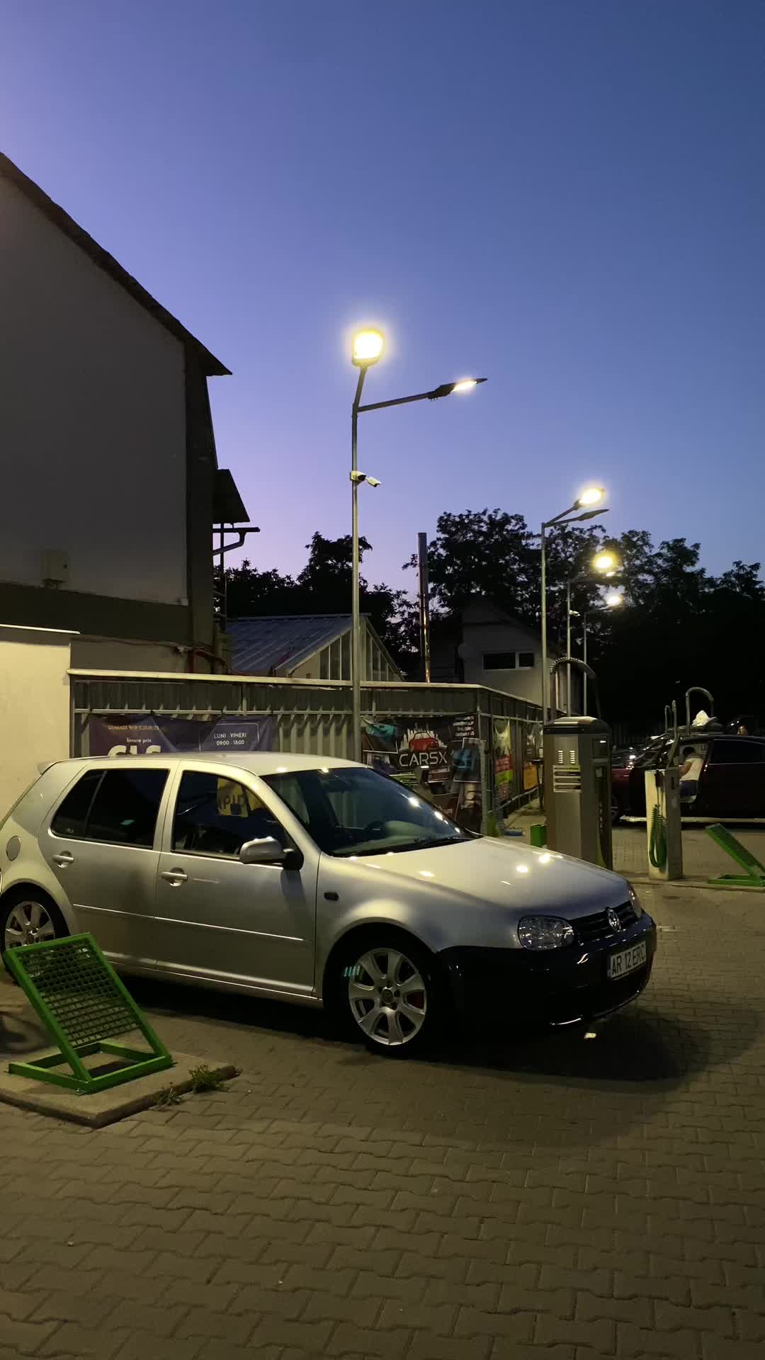 @I V A N