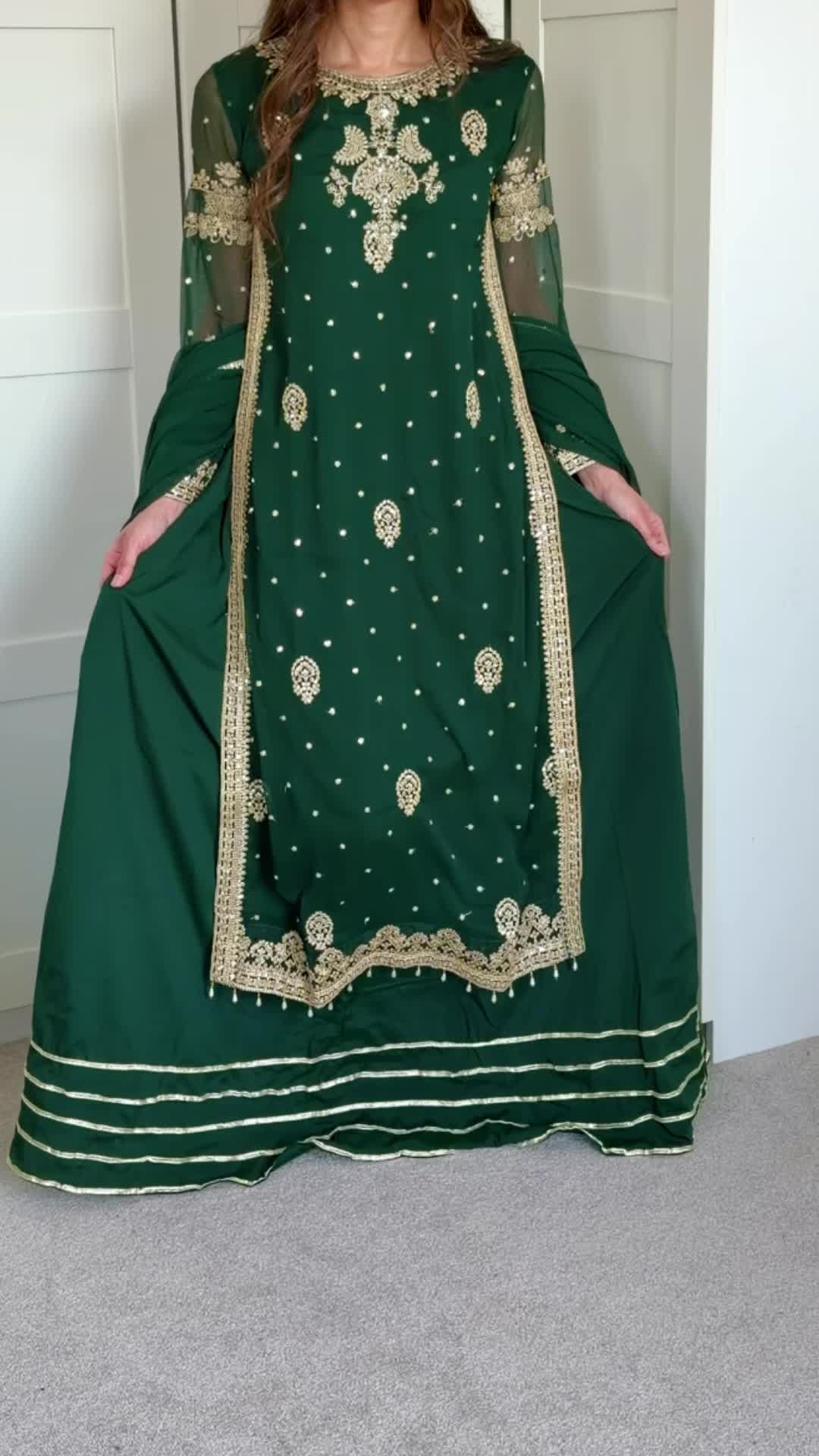 @Zebtique