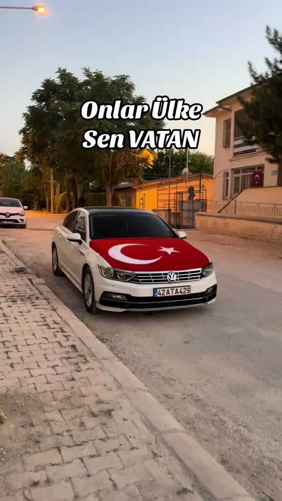 @UĞUR YAKAN