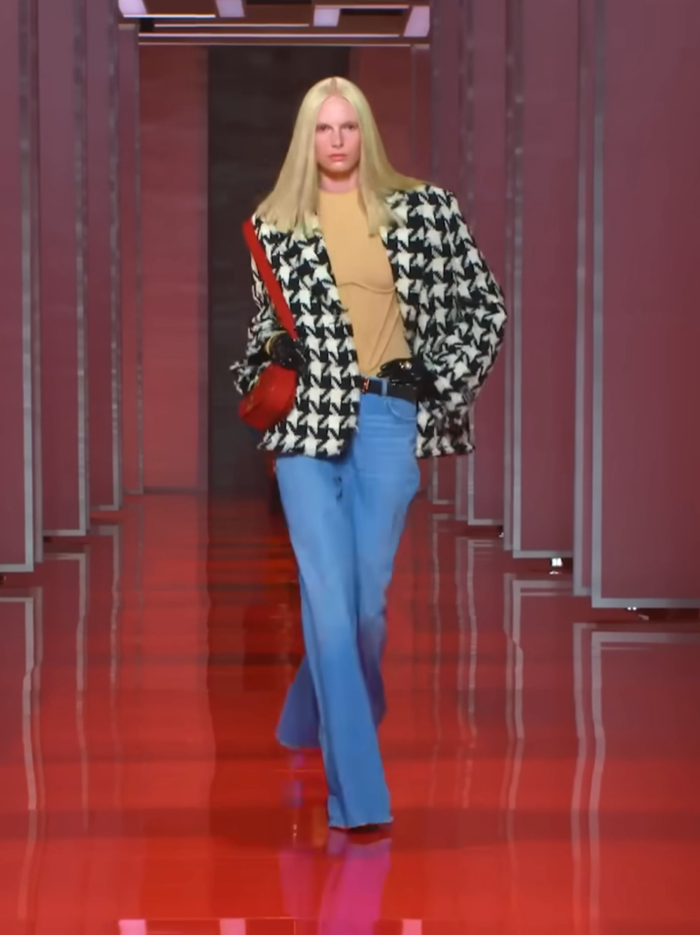 @modelsrunway