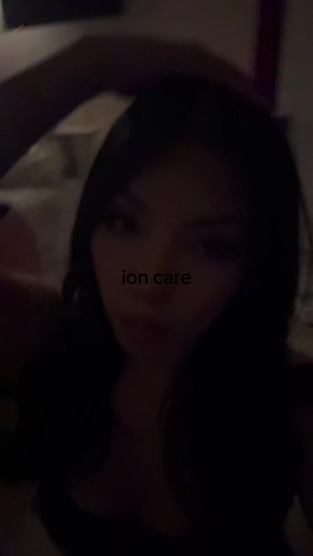 @r